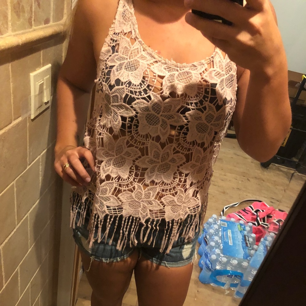 Brand new lace crop top !!